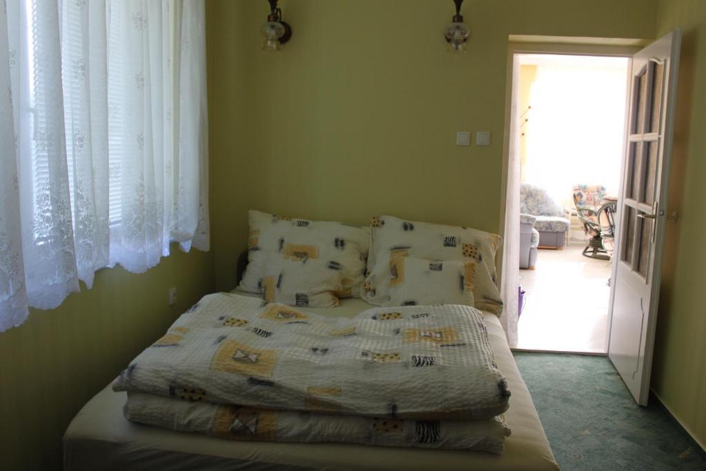 Orwa Apartmanok - Cedrus Koez Zalakaros Quarto foto