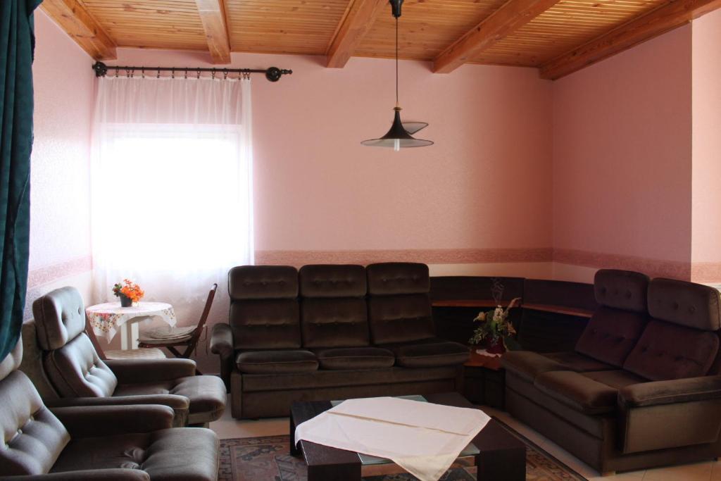 Orwa Apartmanok - Cedrus Koez Zalakaros Quarto foto